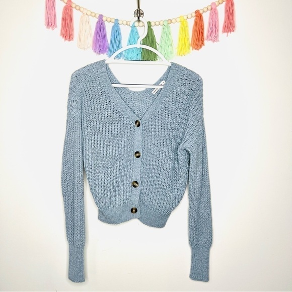 Moon and Madison Cropped Chunky Knit Button Up Cropped Cardigan Size Large - Picture 4 of 11